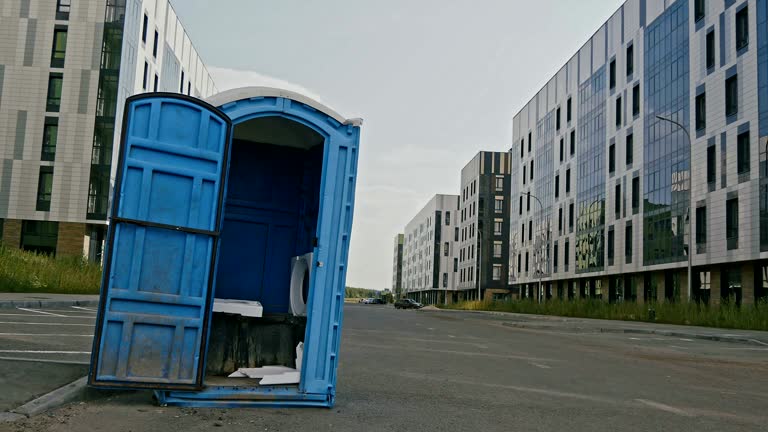 Types of Portable Toilets We Offer in Homosassa Springs, FL